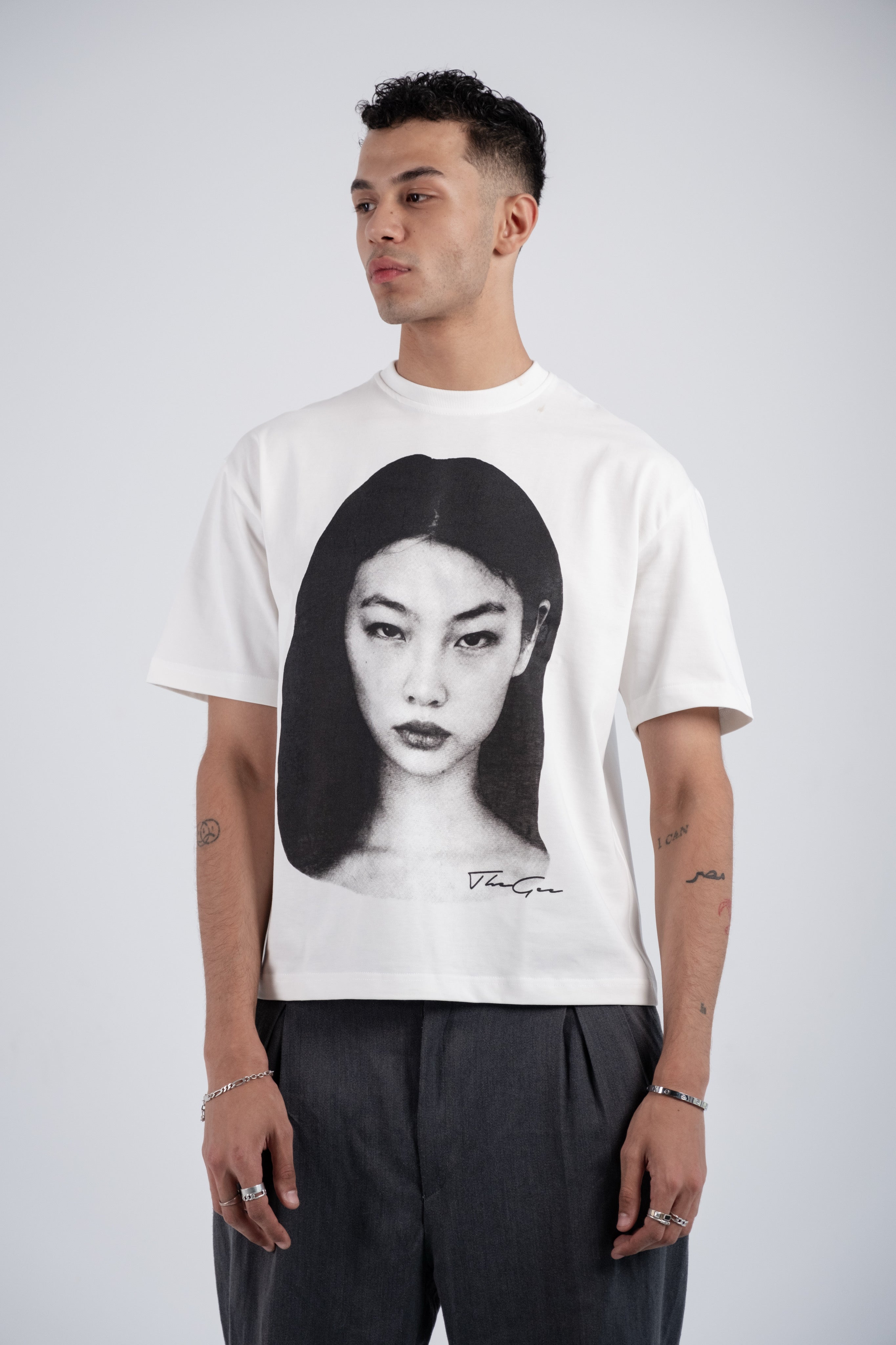 BRKN CREAM WHITE